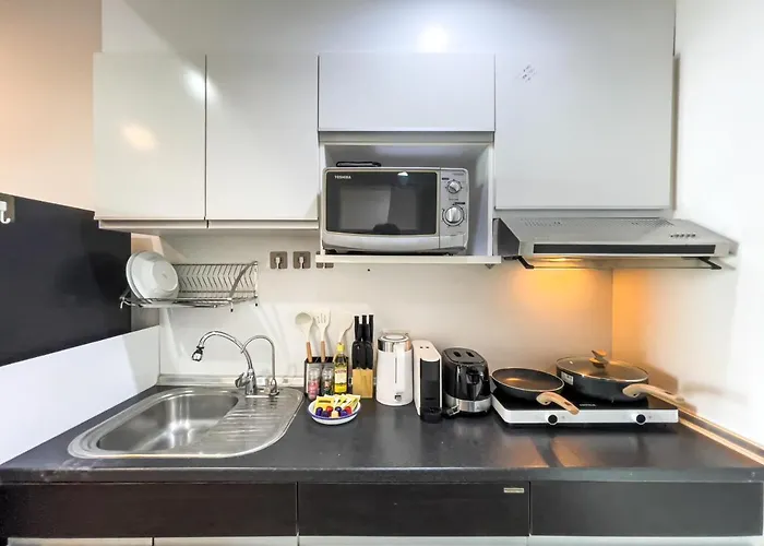 Downtown 65 Sqm - Ultra-wifi - Bts Ratchathewi * Bangkok