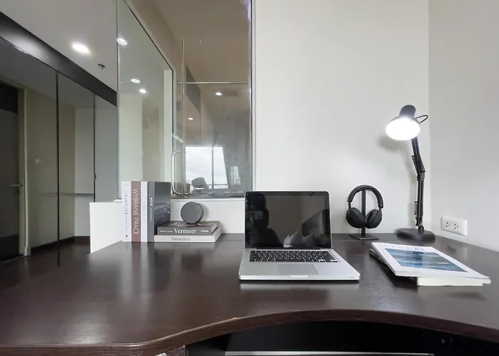 Downtown 65 Sqm - Ultra-wifi - Bts Ratchathewi *